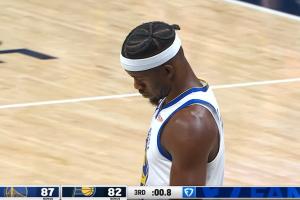 巨扎实的脚步！巴特勒突破转身打西卡压哨2+1！