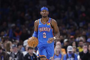 亚历山大谈逆转取胜：就是一点点来 让比赛回到正轨